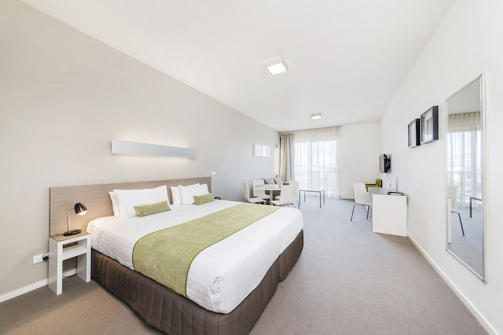 Aparthotel Abode Gungahlin Camberra Exterior foto