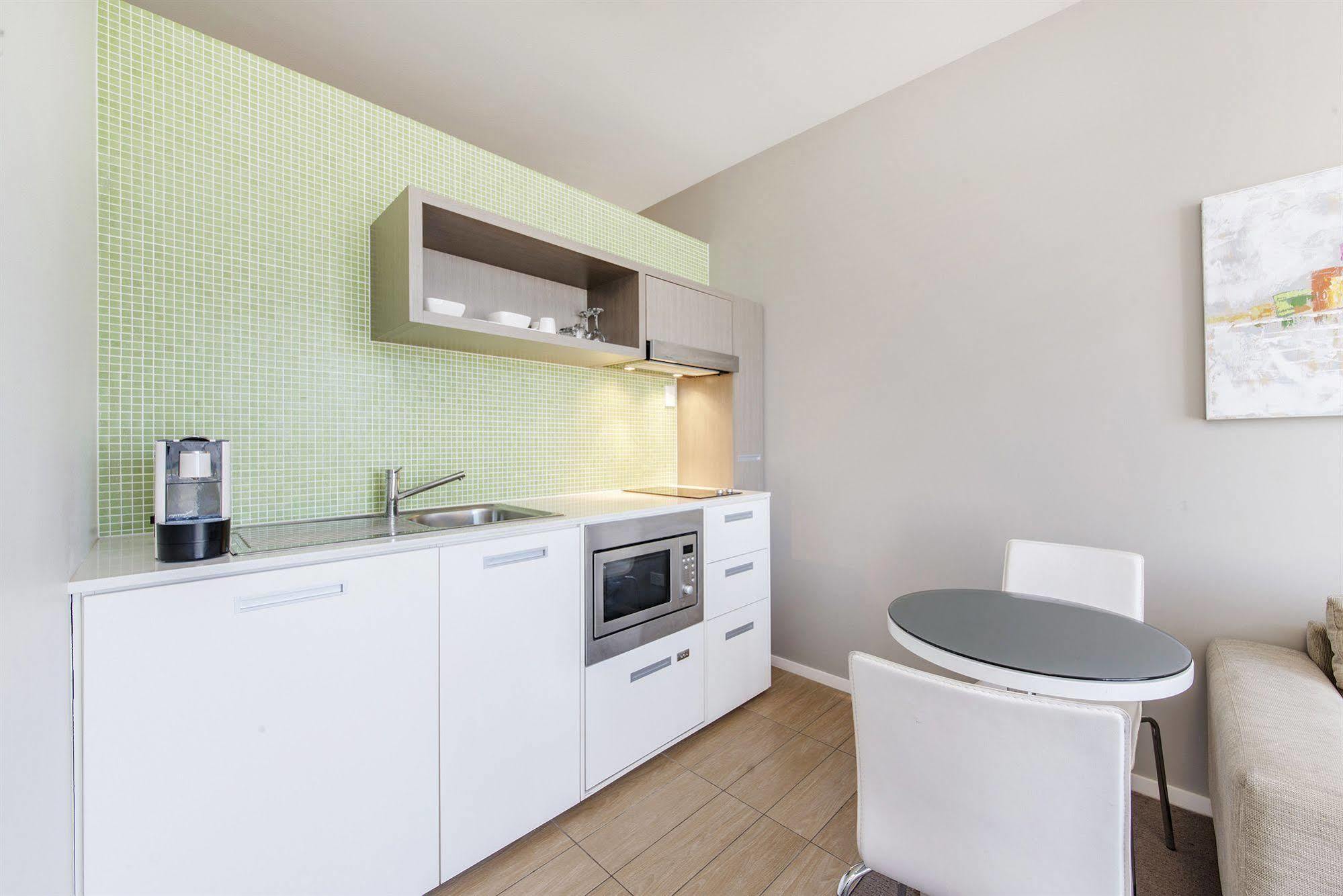 Aparthotel Abode Gungahlin Camberra Exterior foto